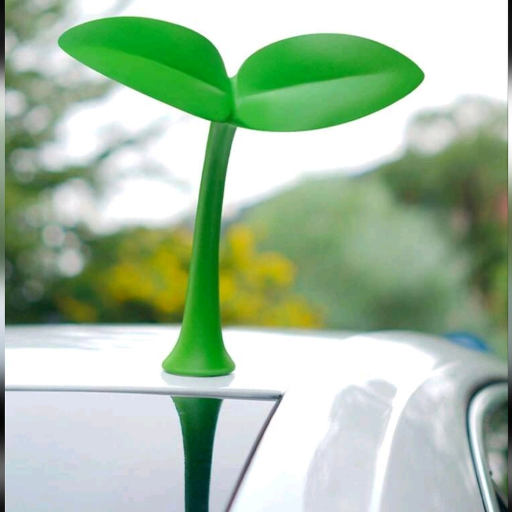 🍃 Green Leaf Car Topper
